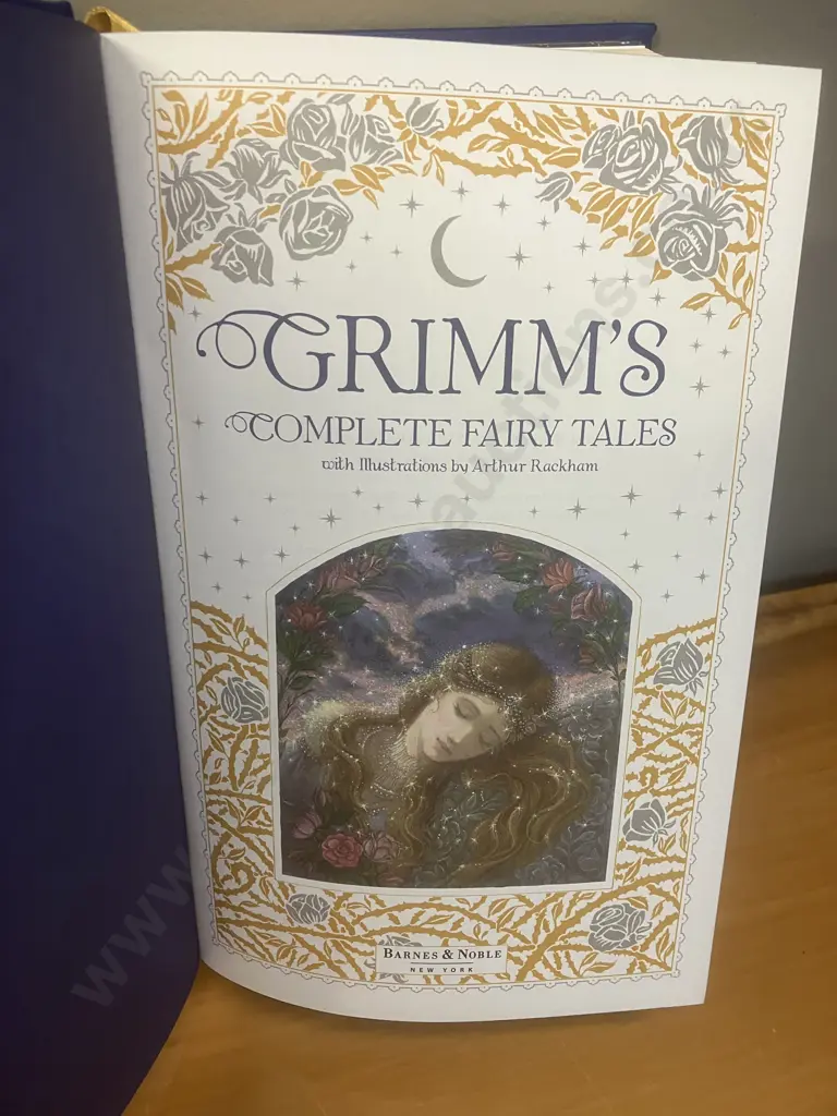 Grimm's Complete Fairy Tales Barnes & Noble 2015, Illustrations by Arthur Rackham, Leather Binding & Gilt Edging Image 1++