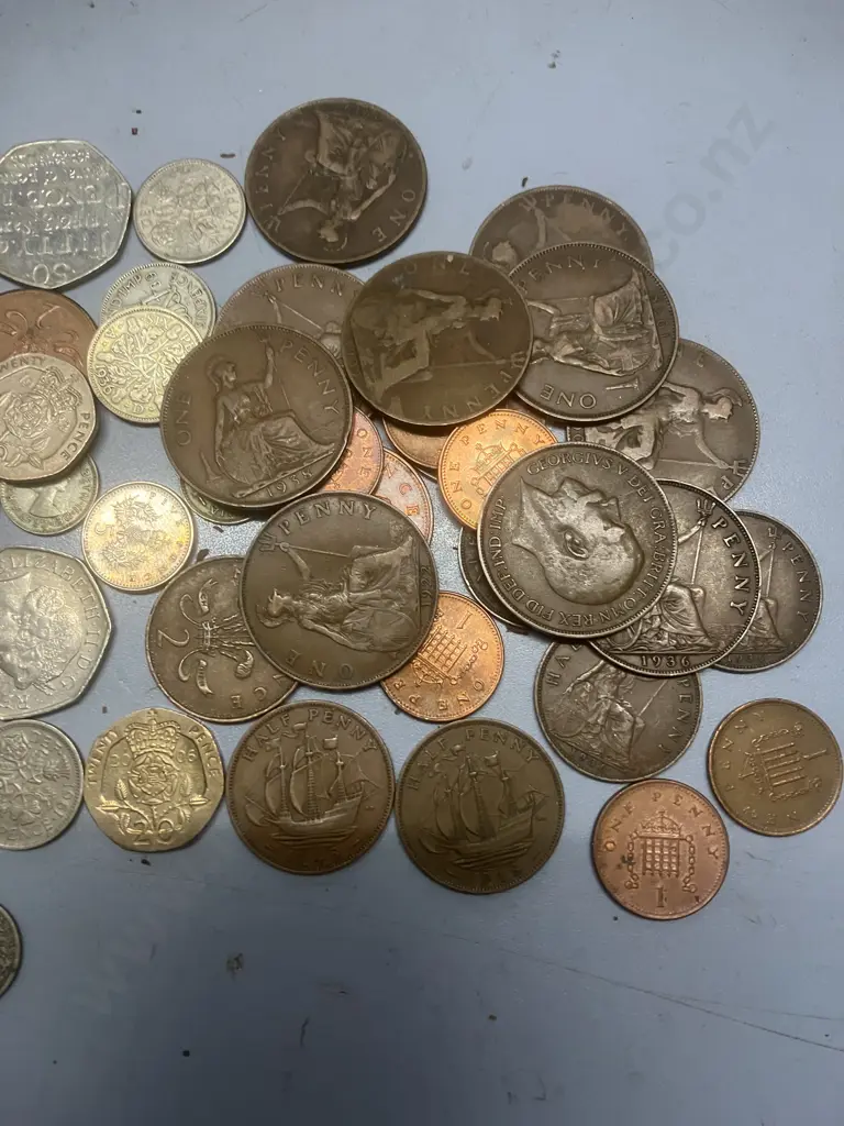 Assorted British Coins Image 1++