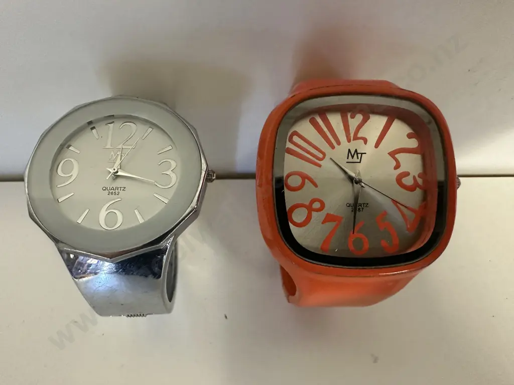Quartz Watches x2 Image 1++