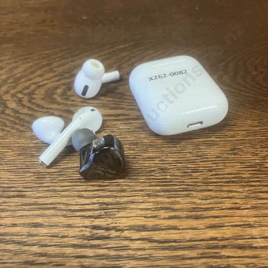 Three Apple AirPods, Charging Case A1602 & Jade Audio Earbud