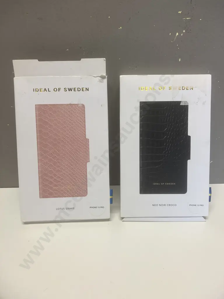 Ideal of Sweden Lotus Snake & Neo Noir Croco - iPhone 13 Pro Image 1++