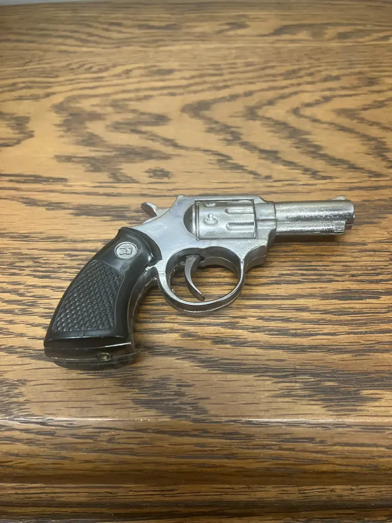 Vintage HASAT Cigarette Lighter & Revolver Cigarette Lighter Image 1++