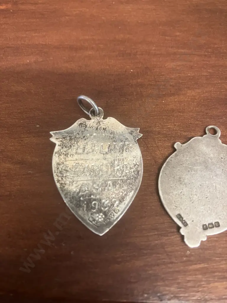 Hallmarked Medals, Commemorative medallions, Stamped EPNS Kiwi Trinket Box Etc Image 1++
