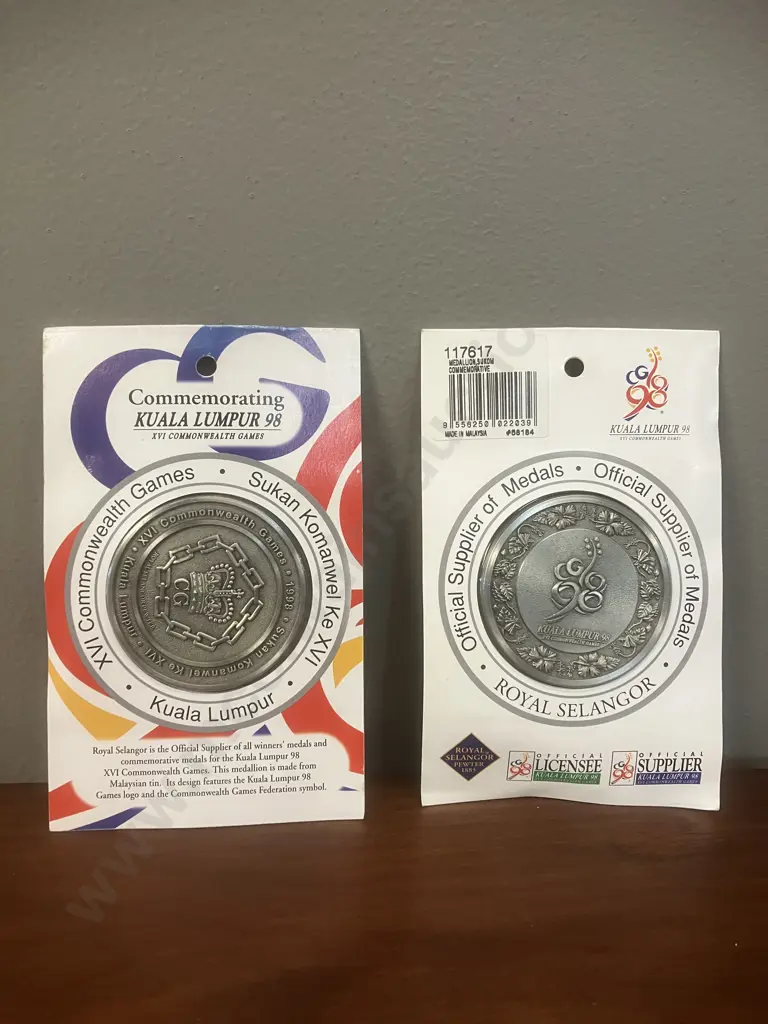 Pair of Kuala Lumpur 98 Commonwealth Games 1998 Malaysian Tin Pewter Commemorative Medallions (New) Image 1++