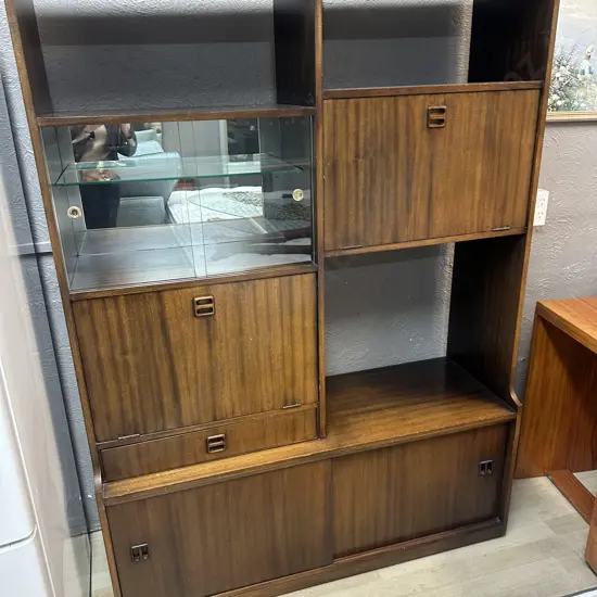Mahogany Mid Century Style Wall Unit/Display Cabinet With Drinks Cabinet & Sliding Drawers H165 W122 D40cm.