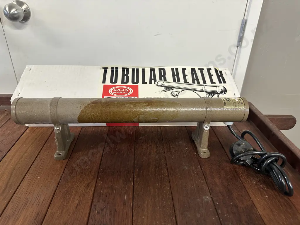 Retro Argus Tubular Heaters Image 1++