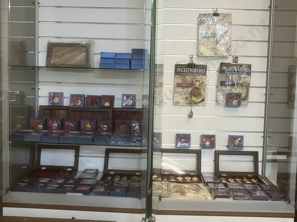 Classic Pocket Watches Collection, Display Boxes, Magazines Etc Image 1++