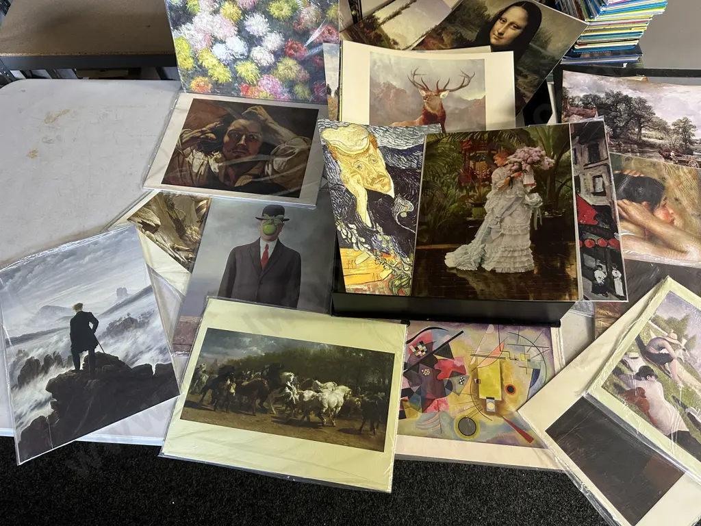 Large Collection Of Artwork 'Masterpiece' The Worlds Greatest Paintings  Image 1++