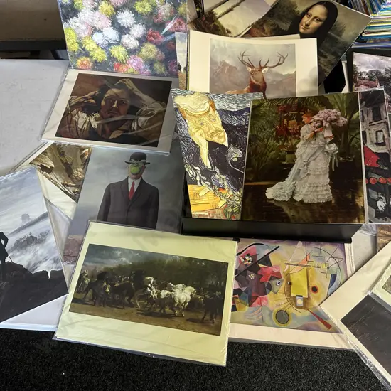 Large Collection Of Artwork 'Masterpiece' The Worlds Greatest Paintings 
