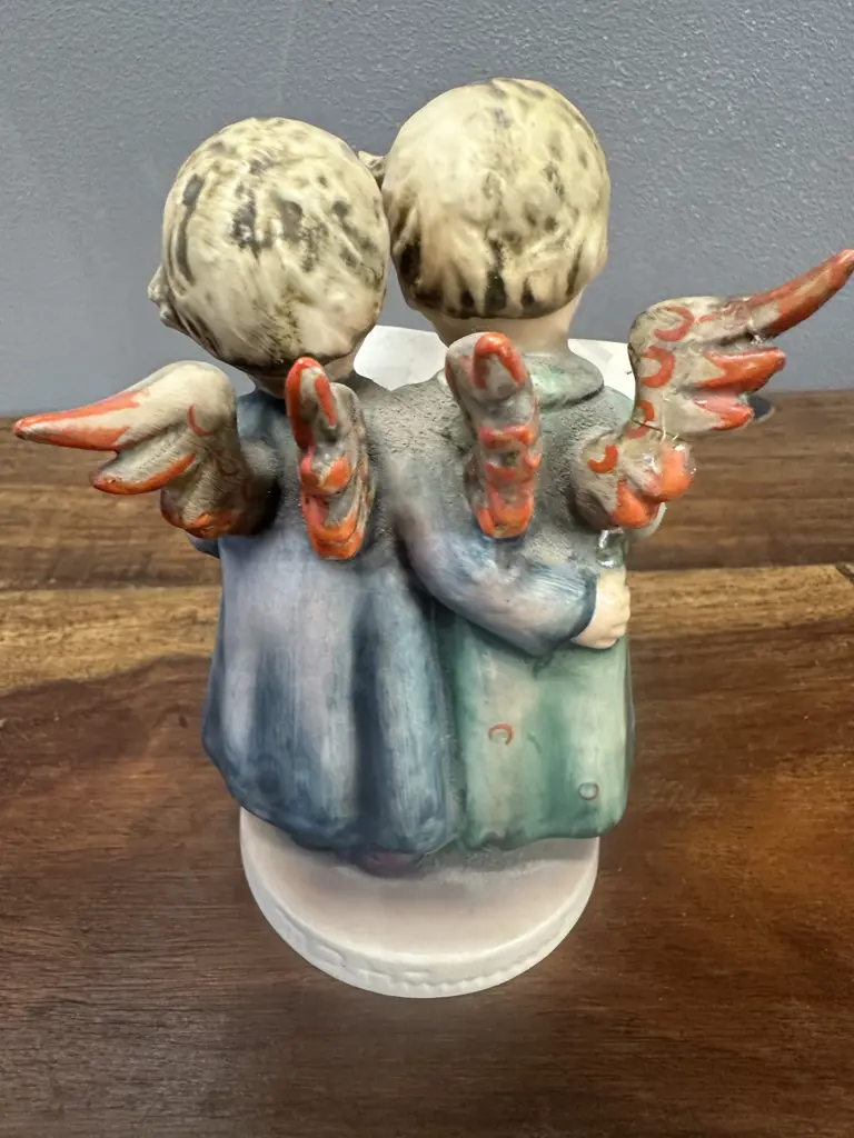 Vintage Goebel Hummel Figurine H13cm. Image 1++