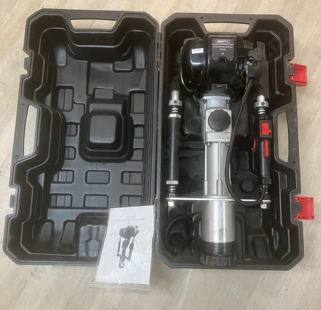 Giantz 4 Stroke Petrol Post Driver / Gasoline Pile Driver In Moulded Case With Manual Image 1++