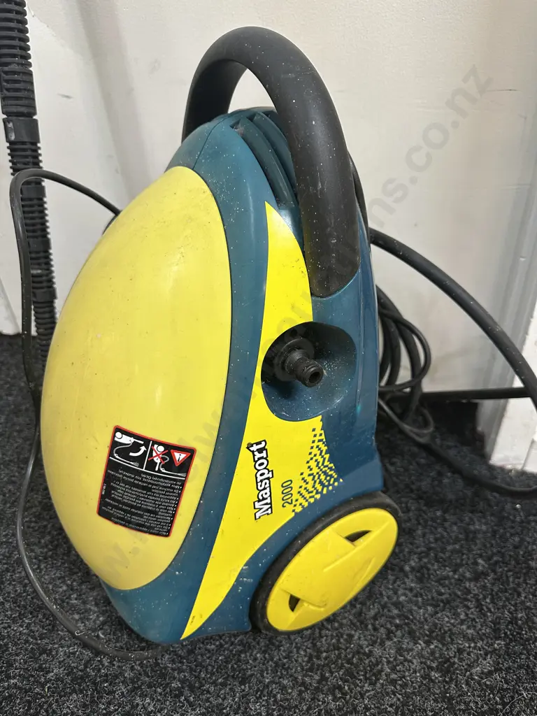 Masport 2000 Pressure Cleaner 2100W Image 1++