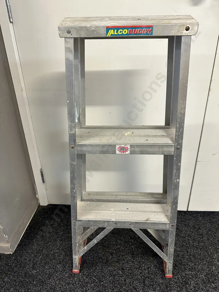 Alco Aluminium Buddy Step Ladder Two Step Image 1++