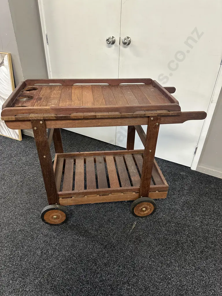 Hario TwoTier Wooden Outdoor Bar & Drinks Trolley H86 W110 D53cm. Image 1++