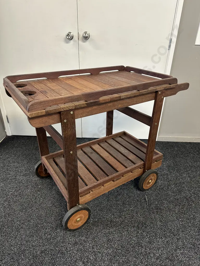 Hario TwoTier Wooden Outdoor Bar & Drinks Trolley H86 W110 D53cm. Image 1++
