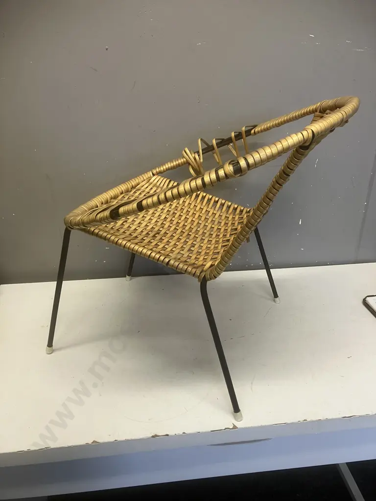 Retro Woven PU Childs Chair With Metal Frame (AF) Image 1++