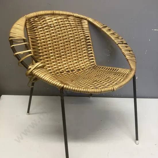 Retro Woven PU Childs Chair With Metal Frame (AF)