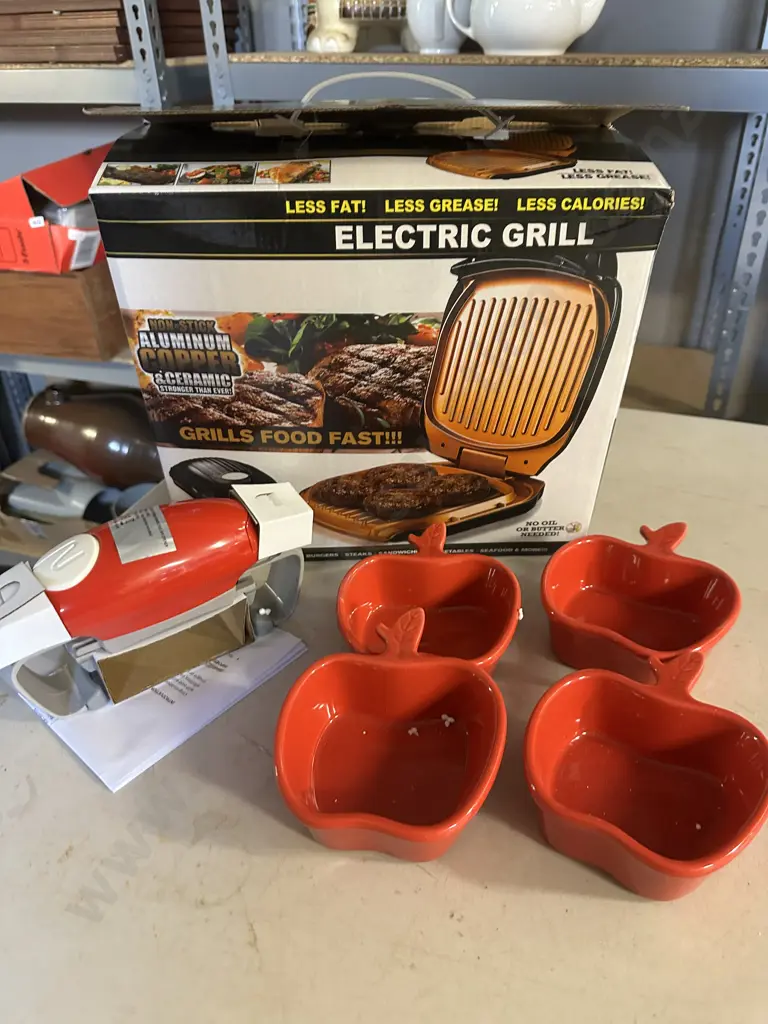 Electric Grill, Apple Shaped Ramekins & Jar opener Image 1++