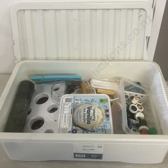 Baking / Cake Decorating Items