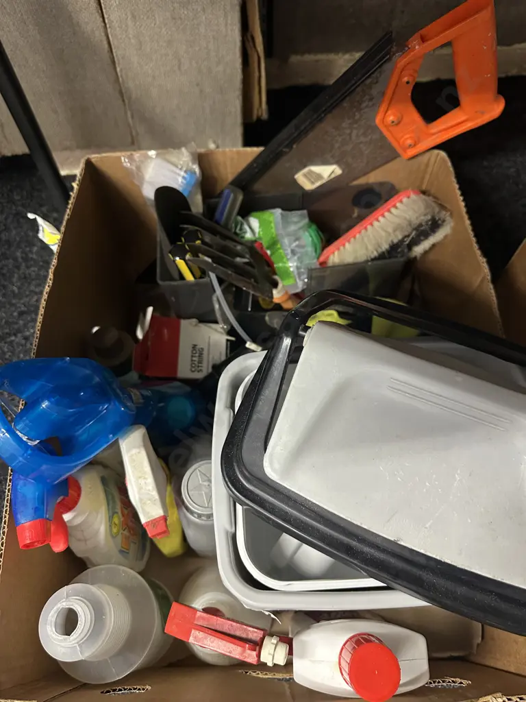 Box Lot Tools, Part Chemicals Etc Image 1++