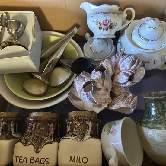 Box lot China & Silverware