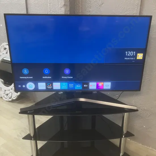 Samsung 43" Crystal UHD 4K Television - UA43TU8500S With Remote Control & Black Glass TV Stand