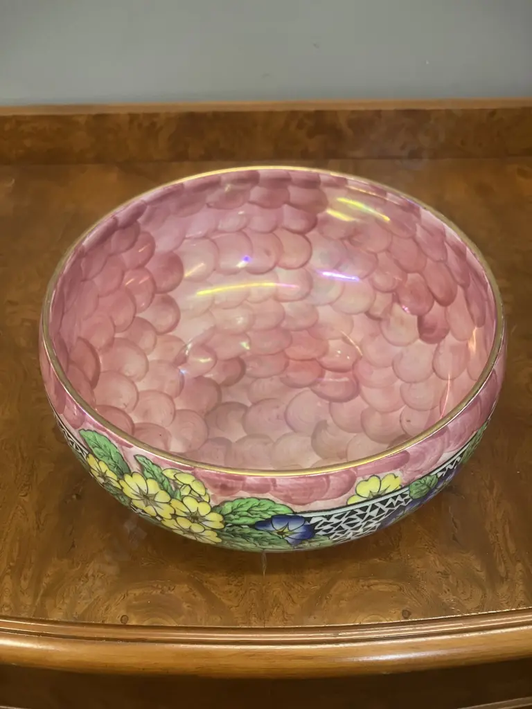Maling Rose Pink Lustre 'Primrose Border' Art Deco Bowl c1930s. Printed Maling Mark & Painted Pattern number 6404. W21cm Image 1++