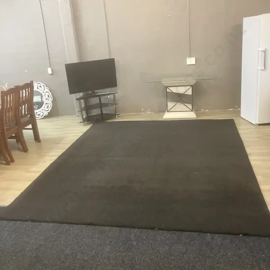 Charcoal Colour Tufted Carpet Square. 3 x 2.5M
