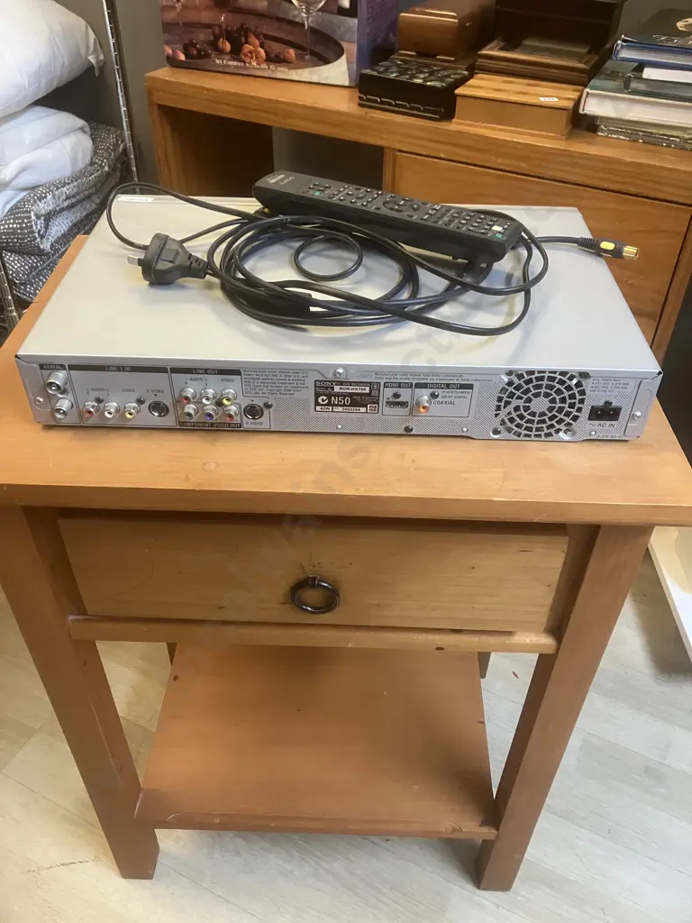 Sony 160 GB Hard Disk DVD Recorder RDR-HX780 With Remote Control Image 1++