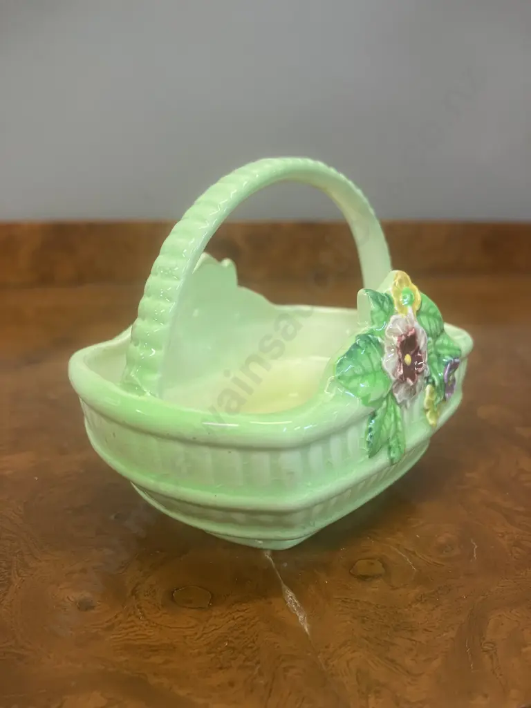 Carlton Ware Green Sussex Trug Style 'Flowers and Basket' Posy Holder c1939, Australian Design. 8 x 10cm Image 1++