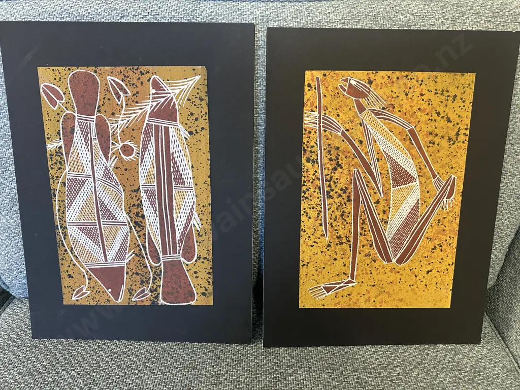 Pair of Traditional Australian Aboriginal Paintings Image 1++