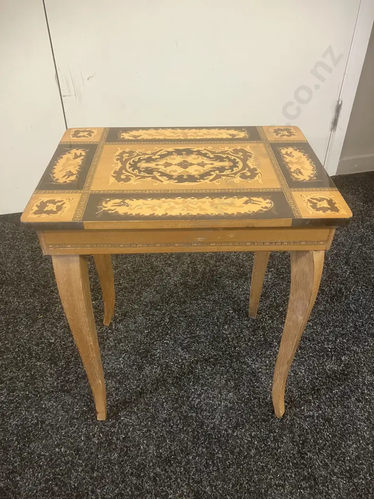 Vintage Italian Style Reuge Music Box Low Table (Torna a Surriento Swiss Musical Movement) Image 1++
