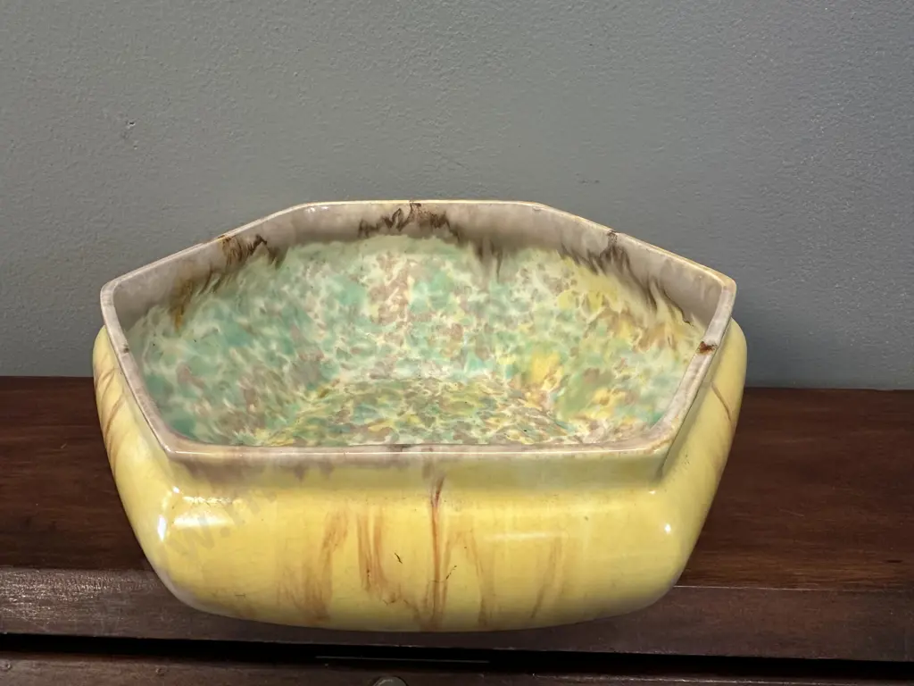 Art Deco Multi Coloured Speckled Bowl H9cm. Image 1++