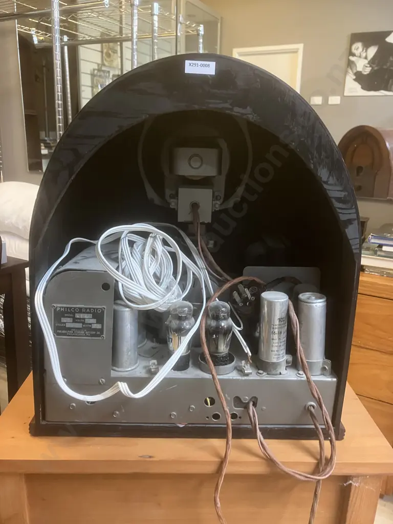 Philco 91 Cathedral (Wood Tube Cathedral Radio) 1932 (Model 91 H) Image 1++