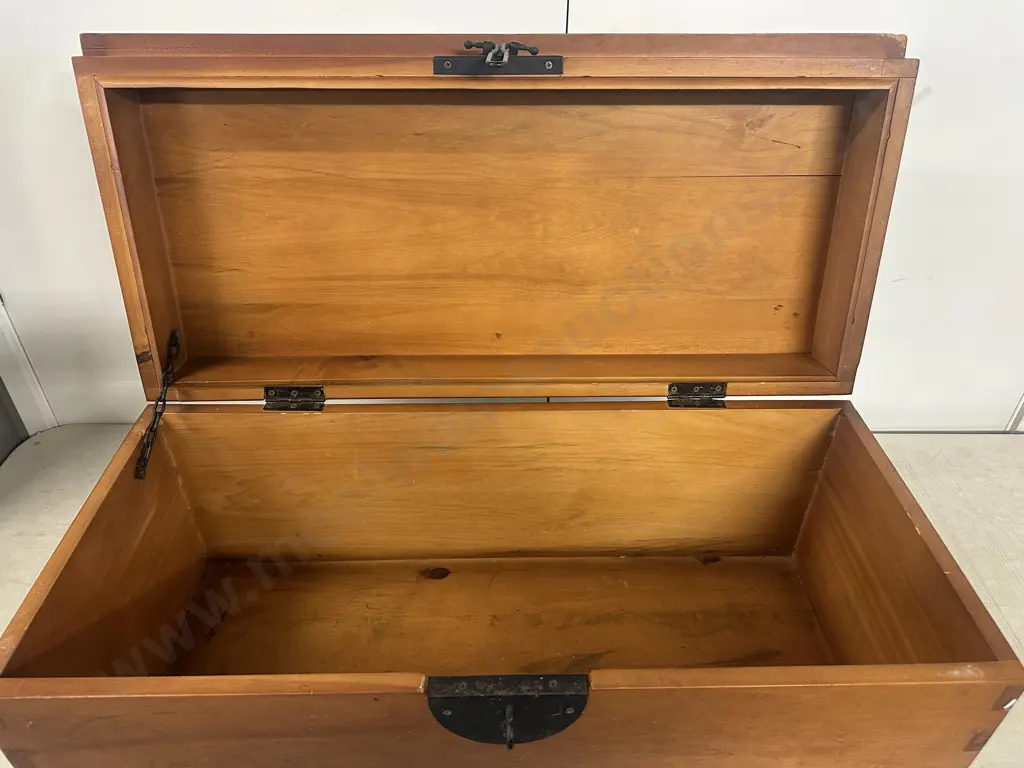 Vintage Wooden Blanket Chest Metal Latch & Drop Handles H35 W83 D40cm. Image 1++