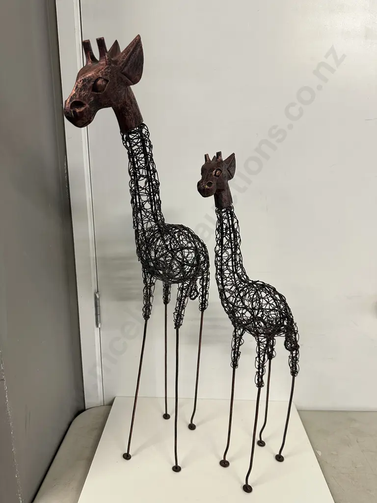 Handcrafted Metal Wire Giraffe Sculptures H63 & 75cm. Image 1++