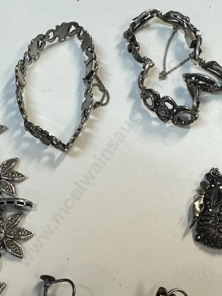 Vintage Marcasite Costume Jewellery Including Necklaces, Bracelets, Ring & Earrings Image 1++