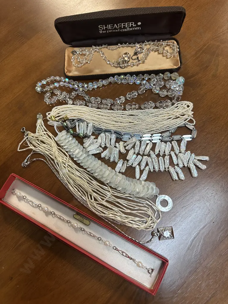 Selection Of Costume Necklaces Including Crystal? Image 1++