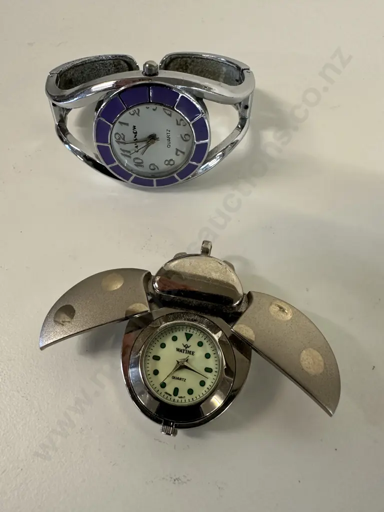 Quartz Pendant Lady Bird Watch & Cansow Watch Image 1++