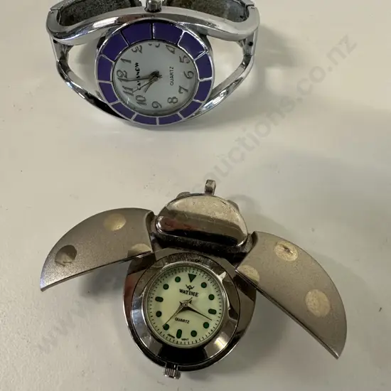 Quartz Pendant Lady Bird Watch & Cansow Watch