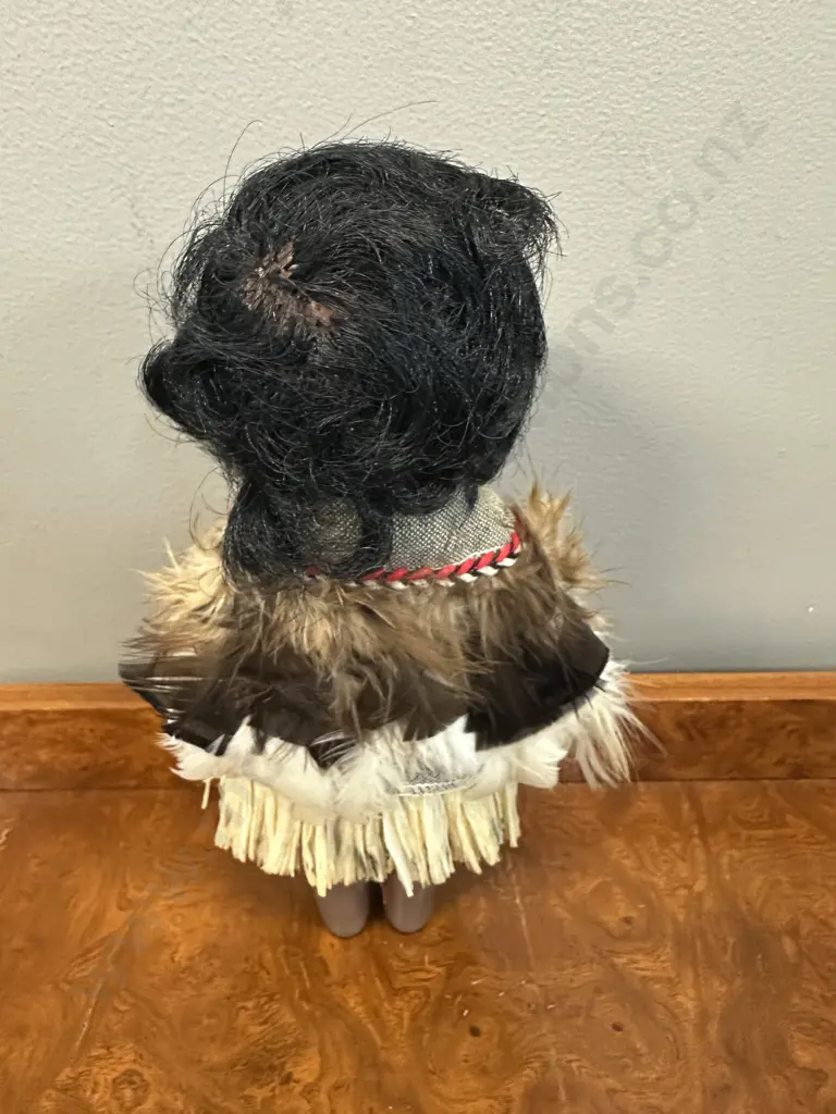 Vintage Mid Century NZ Souvenir Doll H26cm. Image 1++