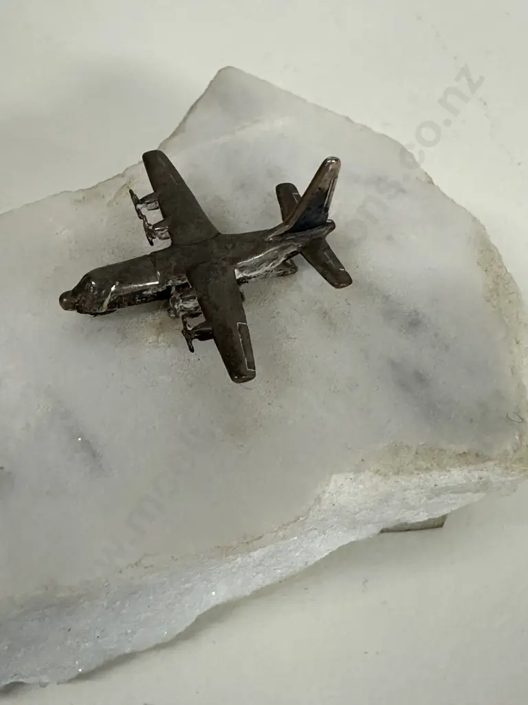 Gardones Sterling Silver Desk Top Aircraft on Plinth Image 1++