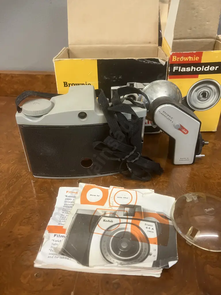 Vintage Kodak Brownie 44A Camera, Instructions, Brownie Flashholder 4 - Original Boxes Image 1++