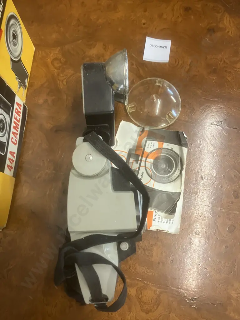 Vintage Kodak Brownie 44A Camera, Instructions, Brownie Flashholder 4 - Original Boxes Image 1++