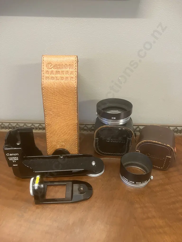 Canon Camera Holder VT L-Bracket With Accessory Spirit-Level & Canon S-50 & 42mm A Lens Hoods With Canon Leather Cases Image 1++