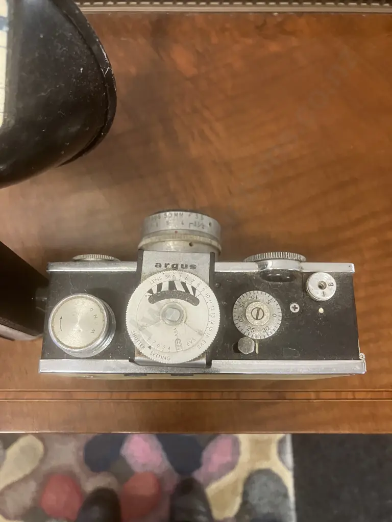 Argus C3 Matchmatic 50mm f3.5 Lens Made In USA. Two Tone Leather With Side Mount Flash Unit Image 1++
