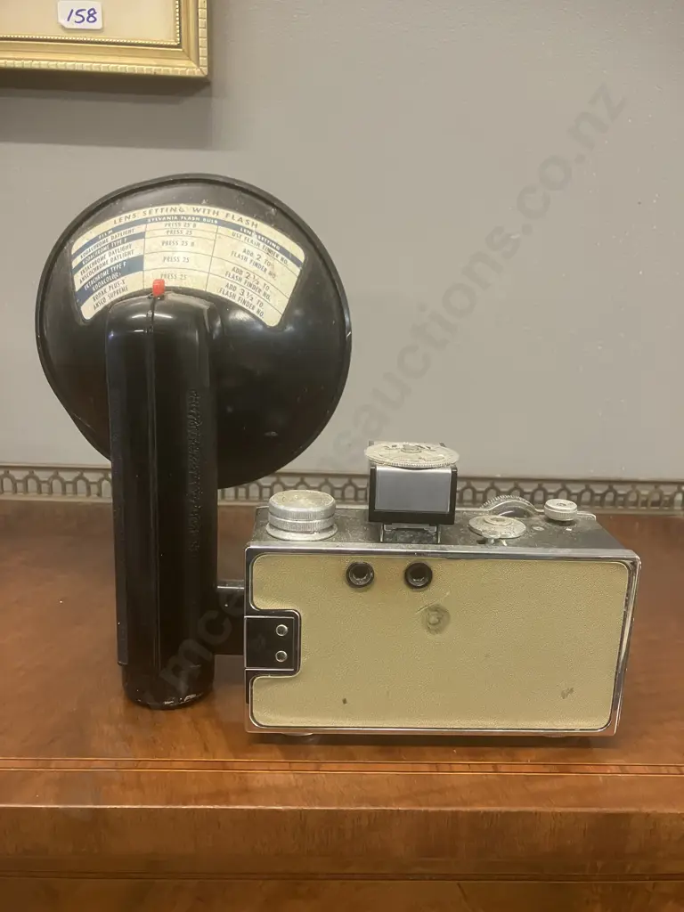 Argus C3 Matchmatic 50mm f3.5 Lens Made In USA. Two Tone Leather With Side Mount Flash Unit Image 1++