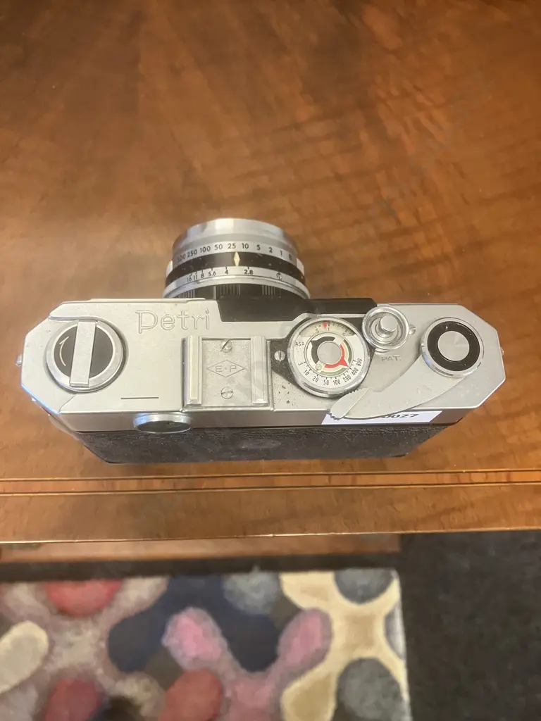 Vintage Petri 2.8 Color Corrected Super Camera With Petri Orikkor 1:1.9 f=4.5cm Lens Image 1++