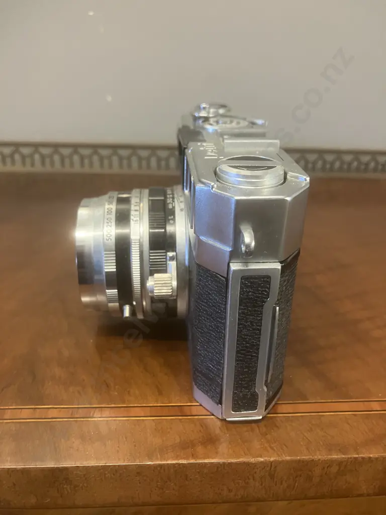 Vintage Petri 2.8 Color Corrected Super Camera With Petri Orikkor 1:1.9 f=4.5cm Lens Image 1++