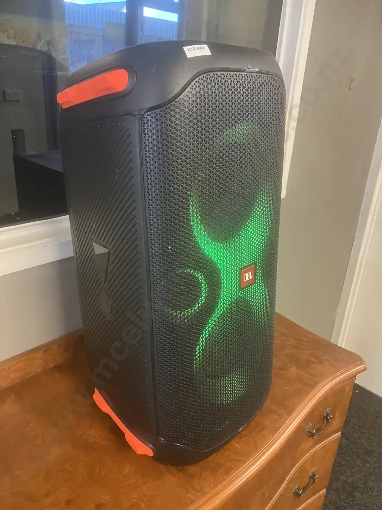 JBL Partybox110 Portable Speaker Image 1++